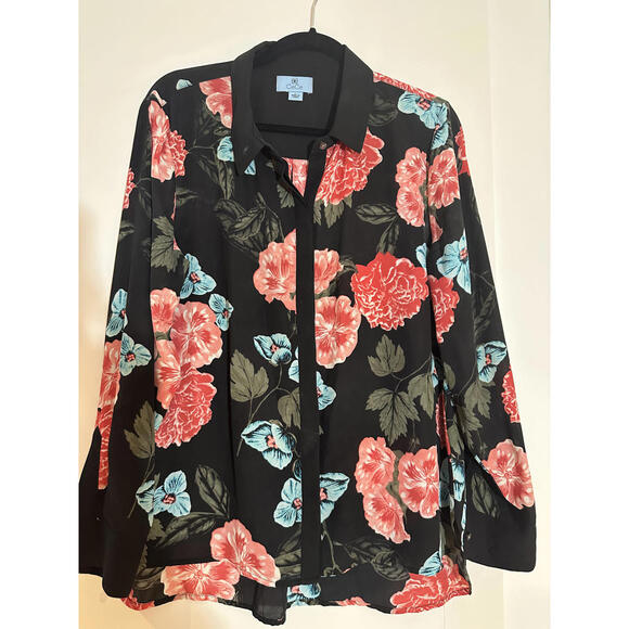 CeCe Floral Button-Up Blouse - Picture 2 of 4
